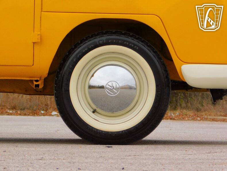 1975 Volkswagen Type 2