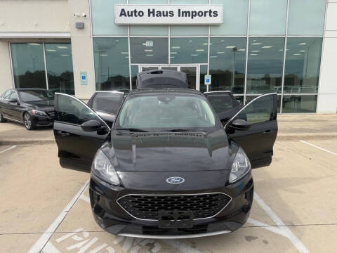 2020 Ford Escape SE