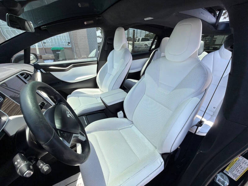 2016 Tesla Model X P90D