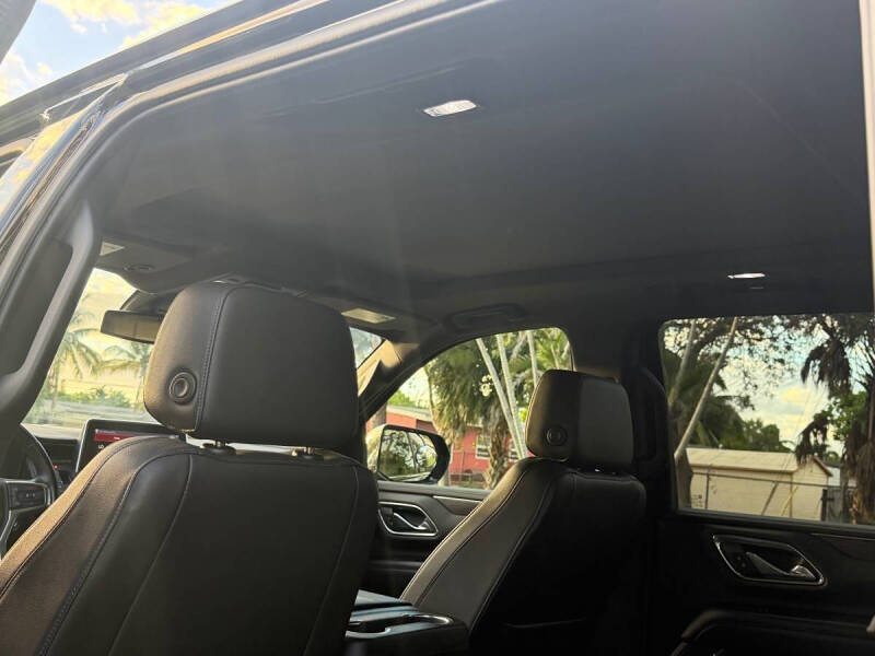 2021 Chevrolet Suburban LT