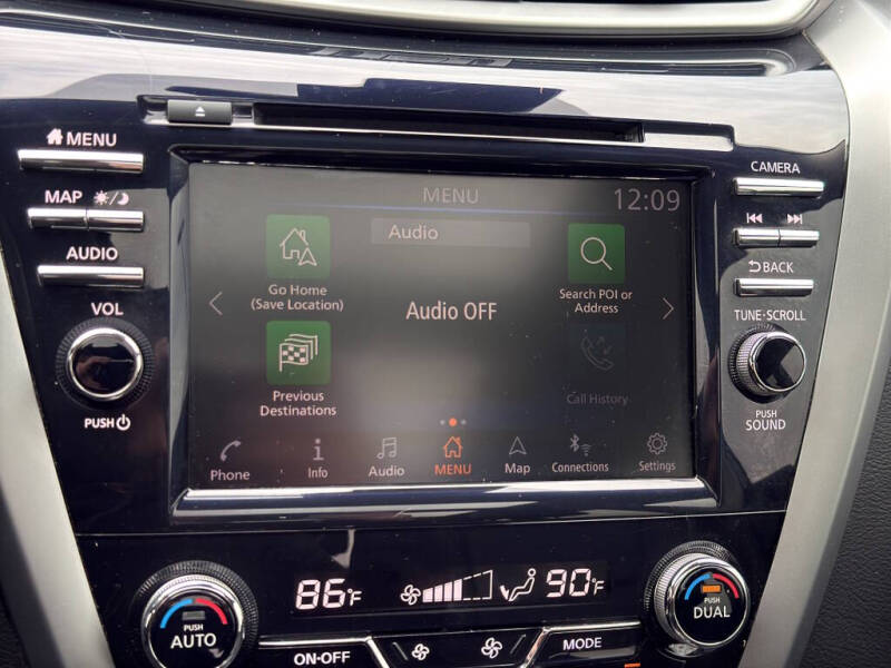 2023 Nissan Murano SL