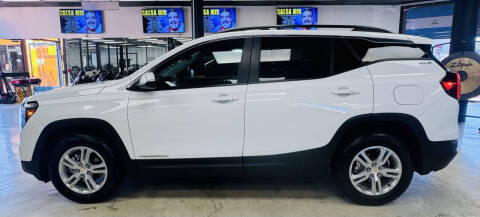 2023 GMC Terrain SLE