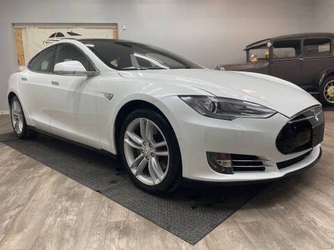 2015 Tesla Model S