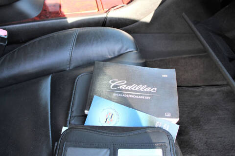2012 Cadillac Escalade Luxury