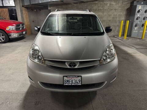 2007 Toyota Sienna CE 7-Passenger