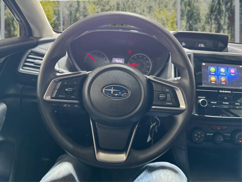 2019 Subaru Impreza 2.0i