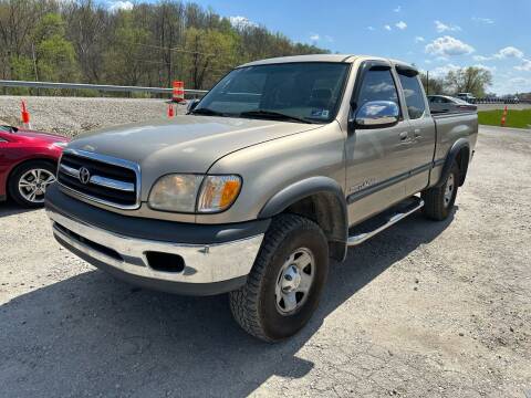 2001 Toyota Tundra for sale at LEE'S USED CARS INC ASHLAND in Ashland KY