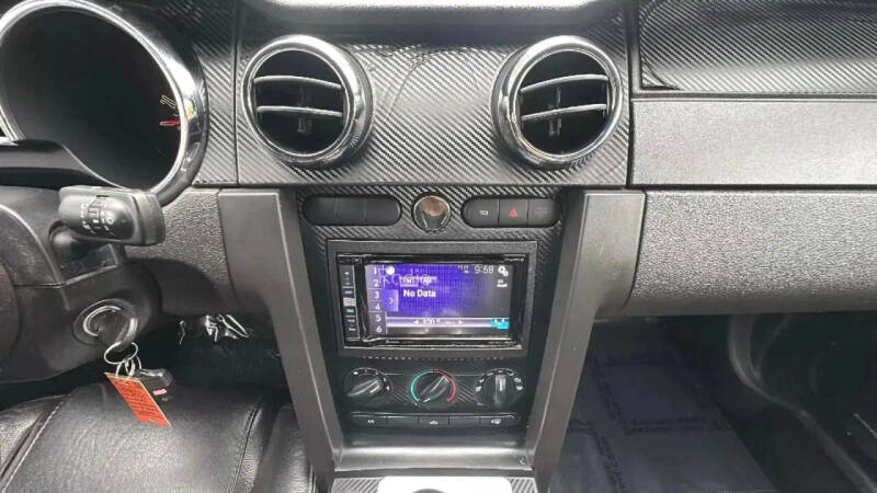 2005 Ford Mustang V6 Premium