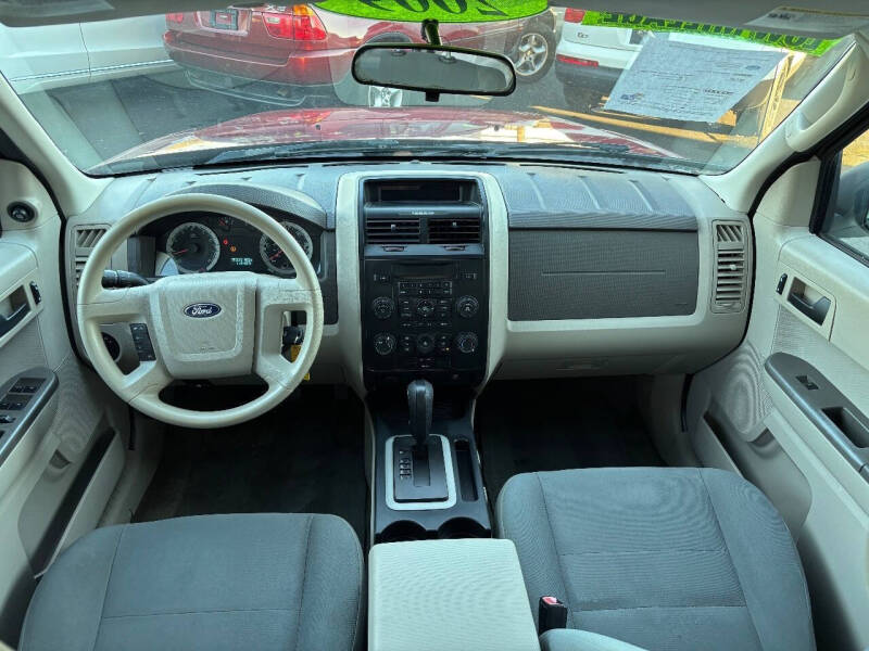 2009 Ford Escape XLS
