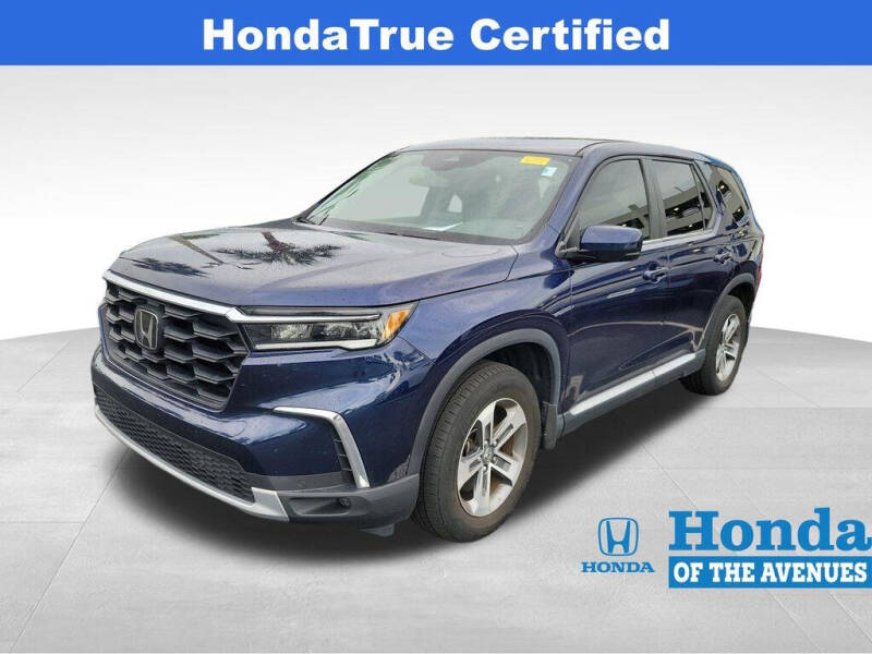 2024 Honda Pilot EX-L w/Rear Captain's Chairs