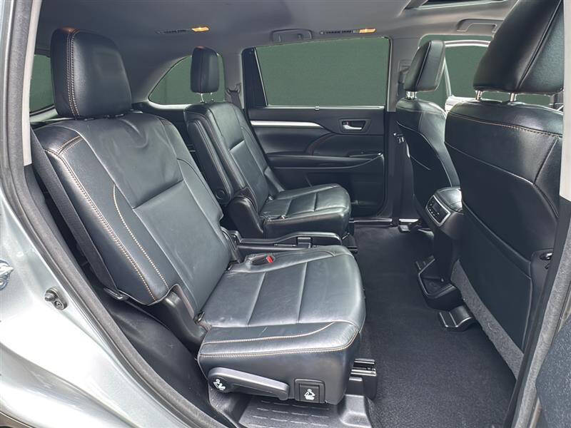 2017 Toyota Highlander