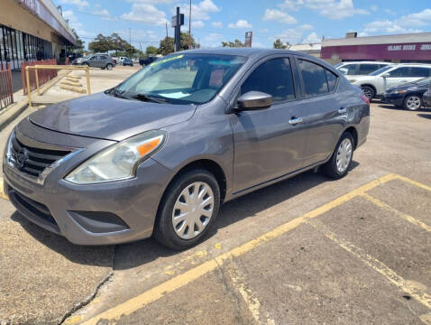 2019 Nissan Versa for sale at R&T Motors in Houston TX