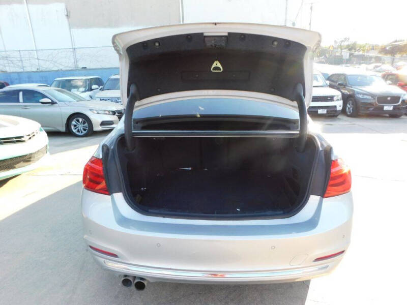 2017 BMW 3 Series 330e iPerformance