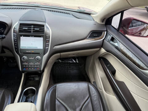 2017 Lincoln MKC Reserve