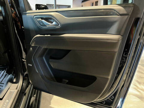 2023 GMC Yukon XL AT4