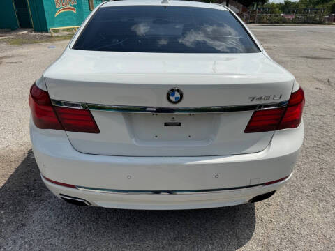 2013 BMW 7 Series 740Li