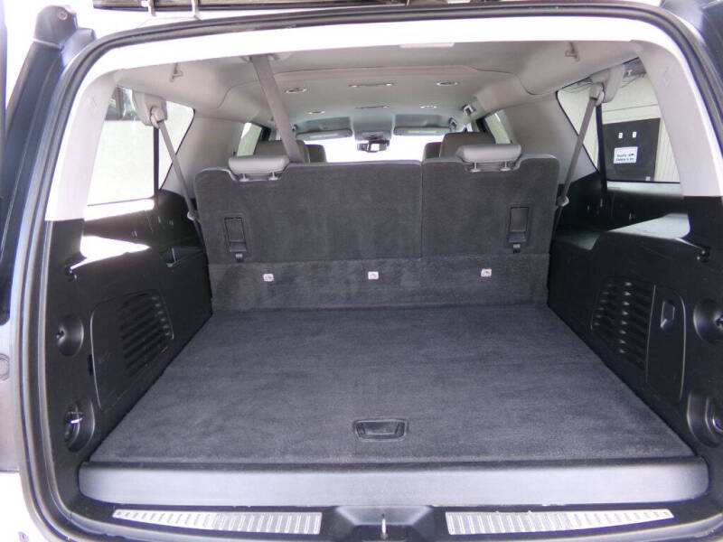 2019 Chevrolet Suburban LT