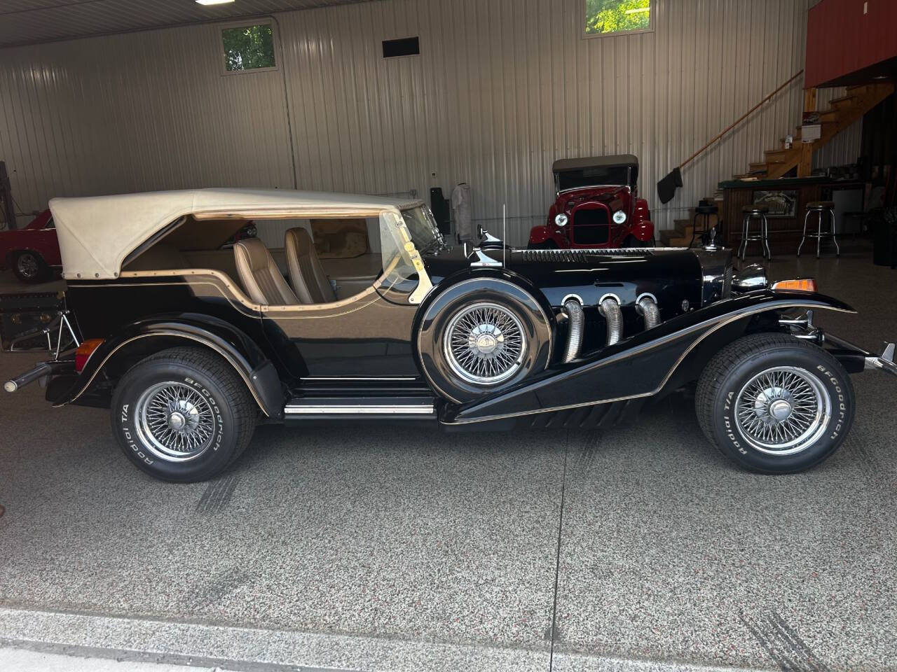 1976 Excalibur SSK 5
