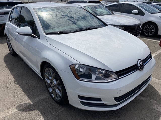 2016 Volkswagen Golf