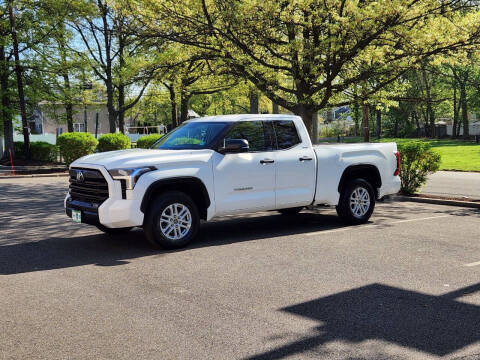 2022 Toyota Tundra SR5