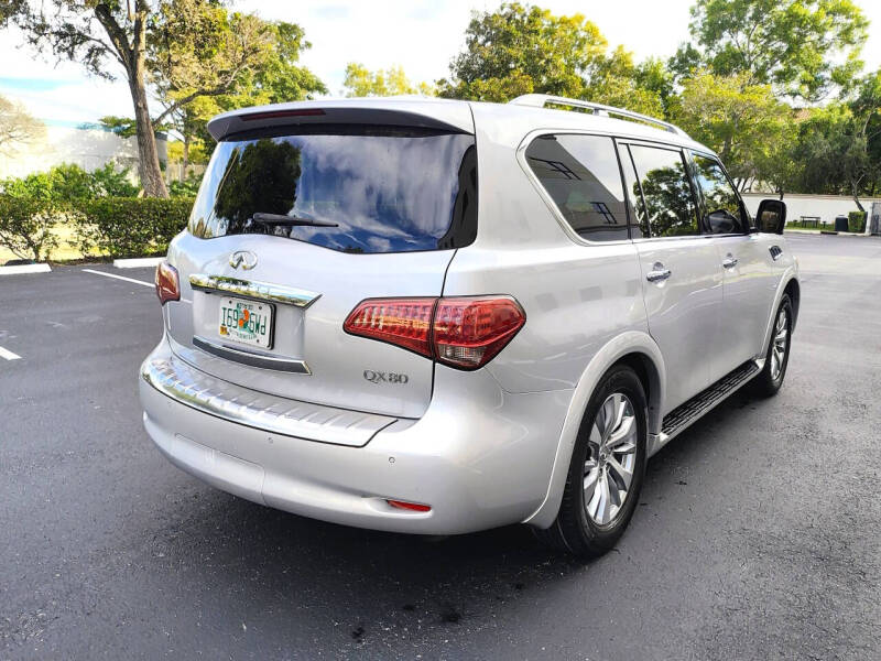 2017 Infiniti QX80
