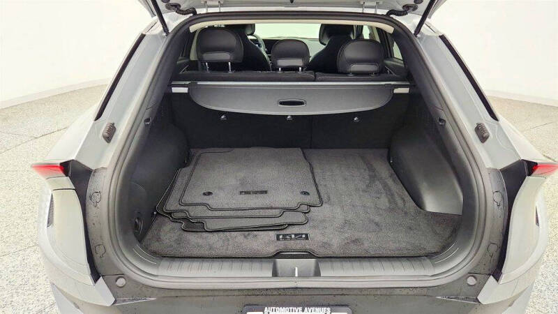 2025 Kia EV6 Light Long Range