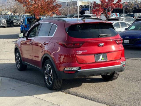 2022 Kia Sportage EX