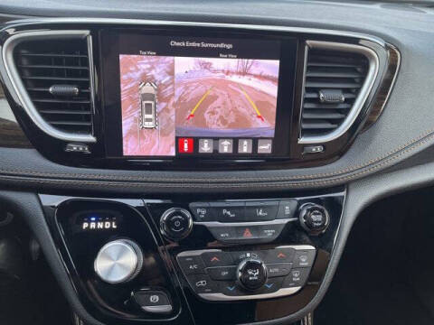 2021 Chrysler Pacifica Hybrid Pinnacle