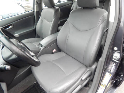 2011 Toyota Prius Three