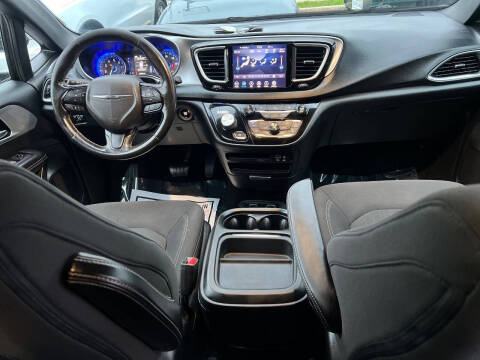 2019 Chrysler Pacifica Touring Plus