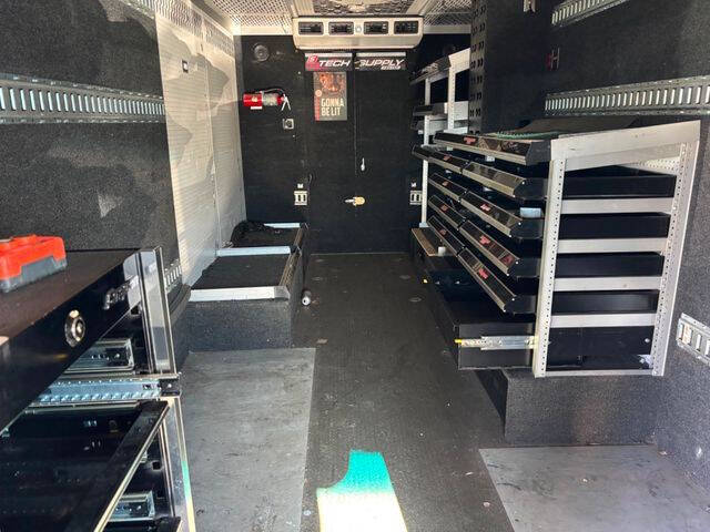 2015 Freightliner MT45 Chassis