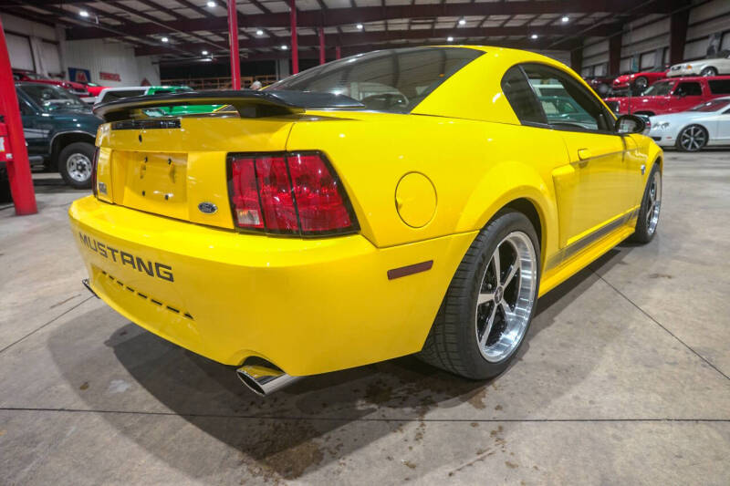 2004 Ford Mustang Mach 1 Premium