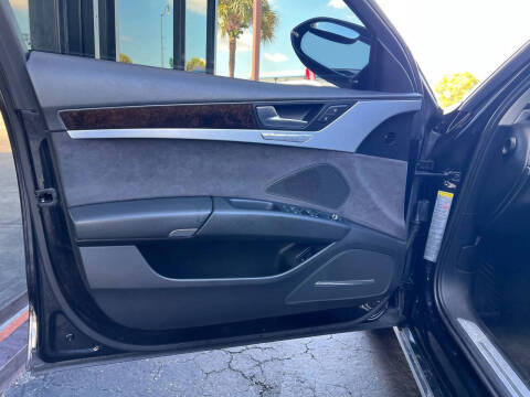 2012 Audi A8 quattro