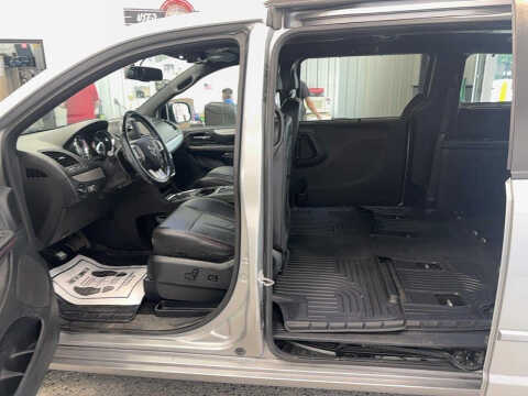 2017 Dodge Grand Caravan GT