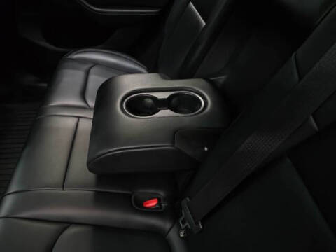 2024 Tesla Model Y Performance