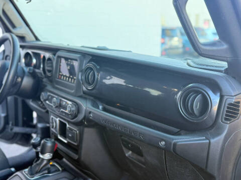 2022 Jeep Wrangler Unlimited Sport