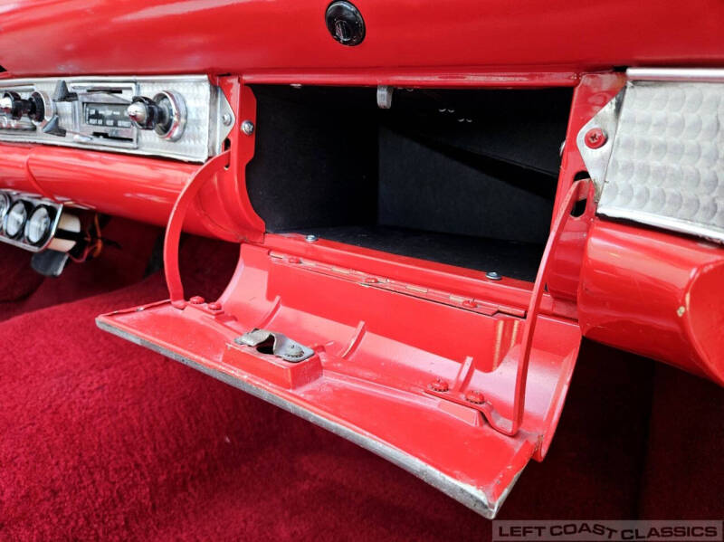 1955 Ford Thunderbird