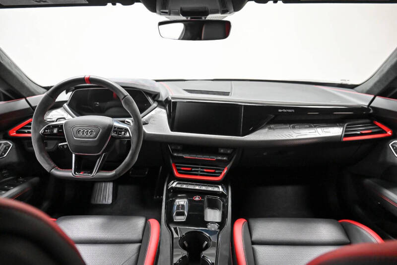 2023 Audi RS e-tron GT quattro