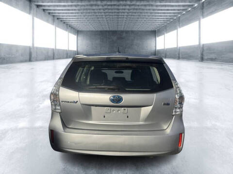 2012 Toyota Prius v Three