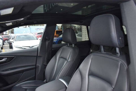 2019 Audi Q8 quattro Premium 55 TFSI