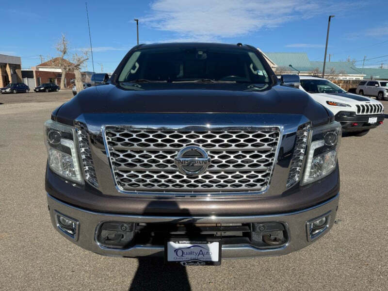 2017 Nissan Titan SL