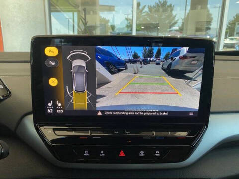 2023 Volkswagen ID.4 Pro