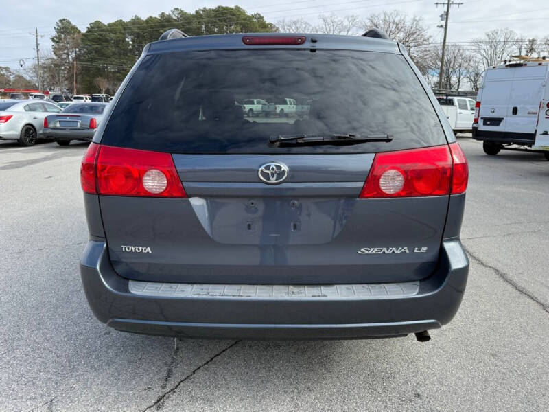 2008 Toyota Sienna