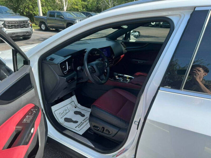 2025 Lexus NX 250