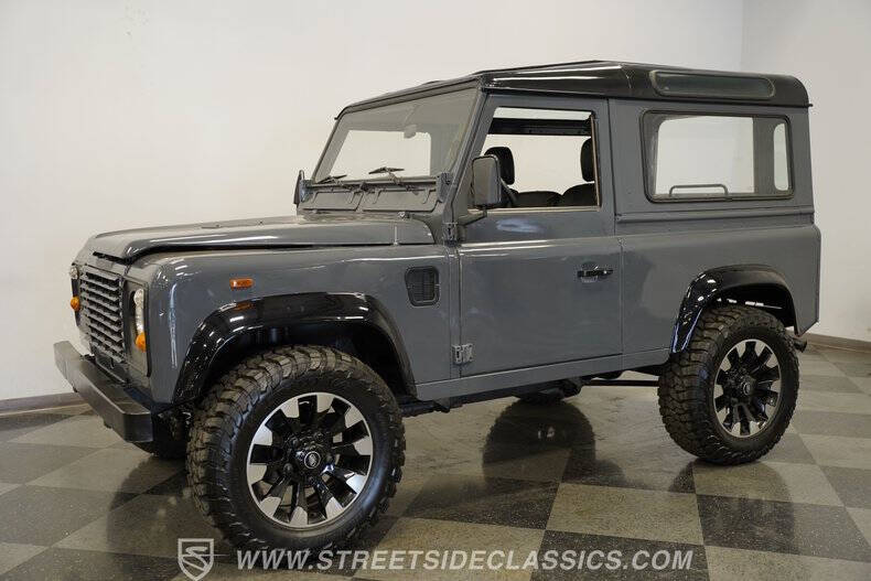 1987 Land Rover Defender