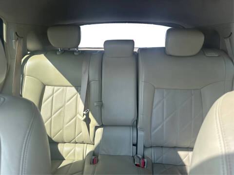 2010 Infiniti FX35