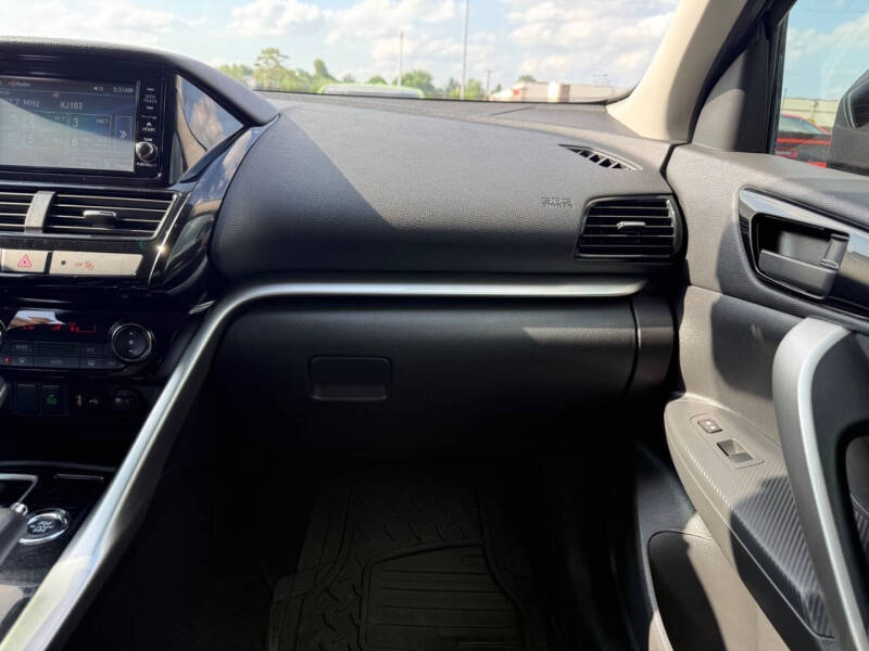 2024 Mitsubishi Eclipse Cross ES