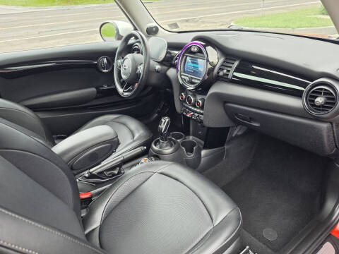 2021 MINI Hardtop 2 Door Cooper