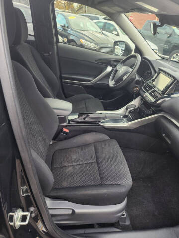 2022 Mitsubishi Eclipse Cross ES