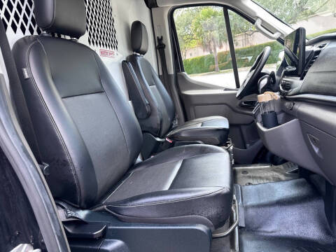 2023 Ford Transit 250
